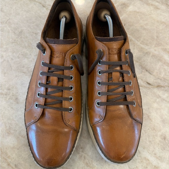 Sperry’s Brown Leather Casual Shoes - Picture 2 of 5
